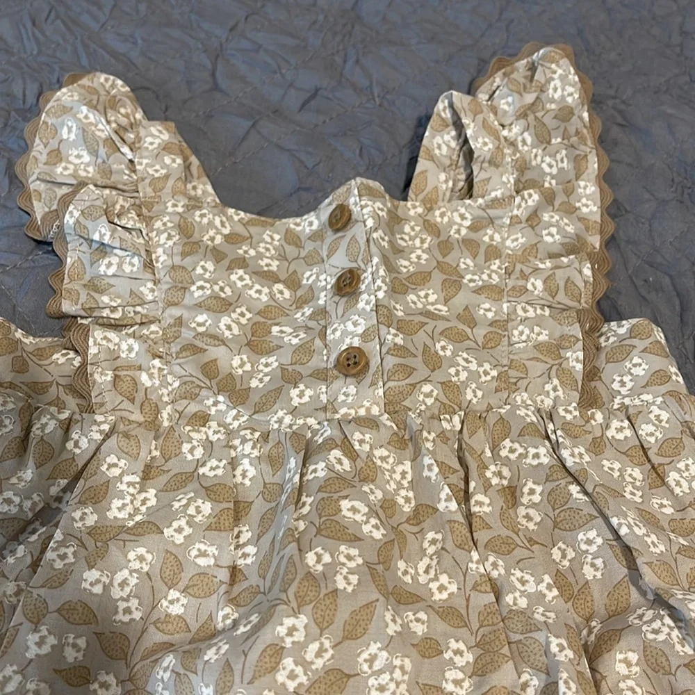 Nwot carters girls one piece outfit 18m